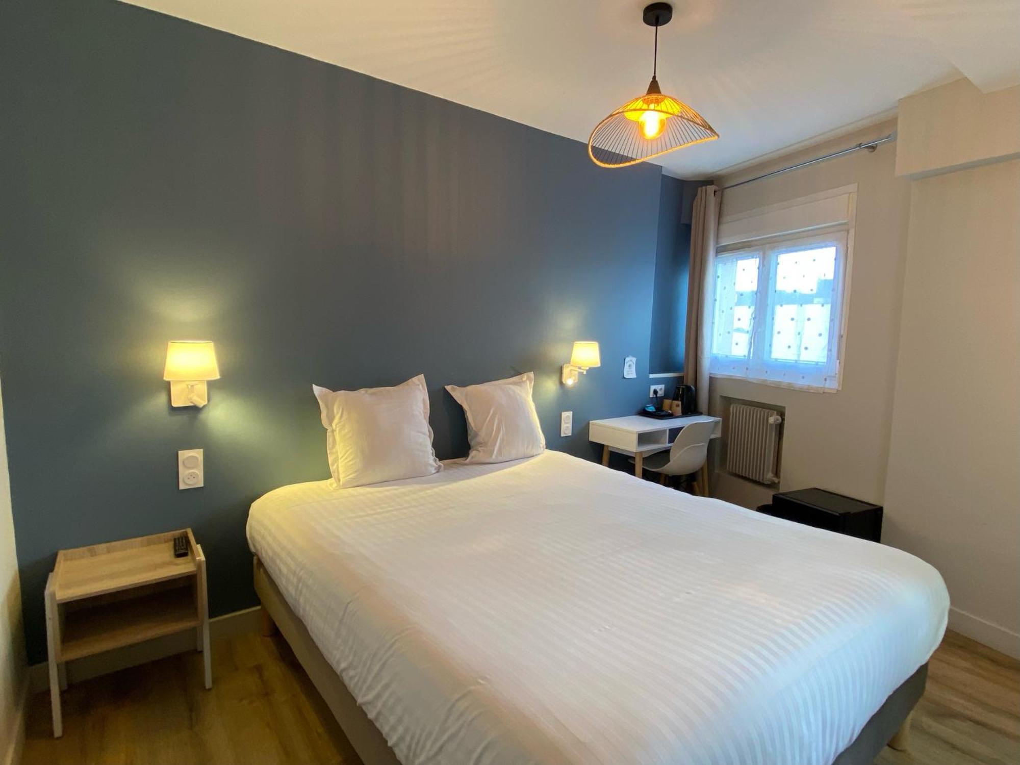 Hotel De Bretagne Fougères المظهر الخارجي الصورة
