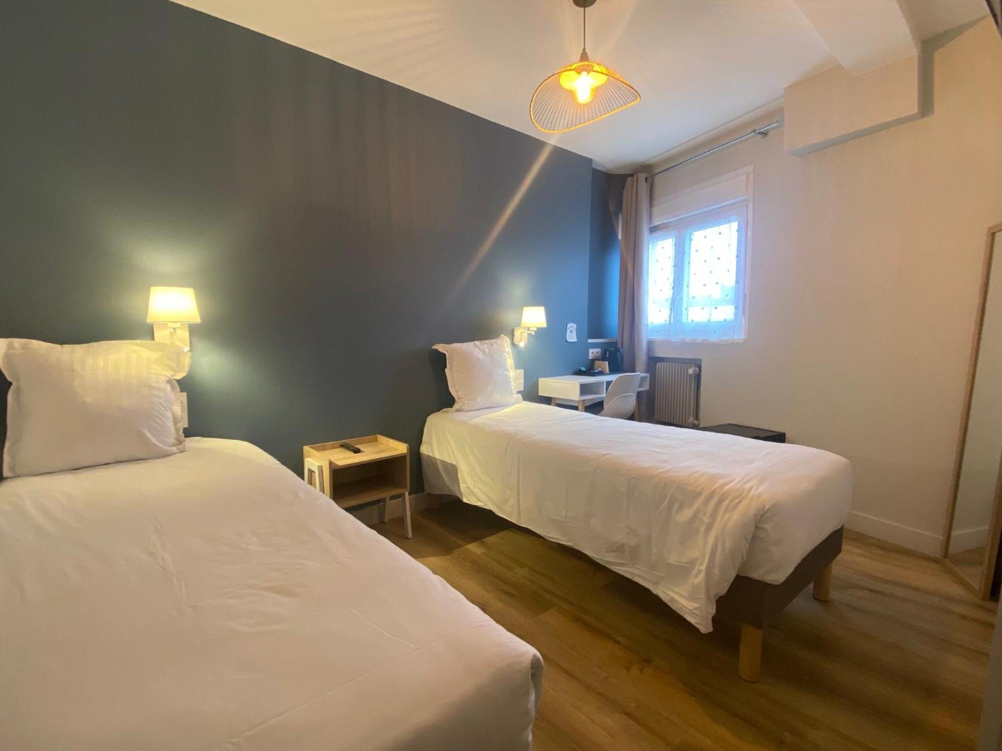 Hotel De Bretagne Fougères المظهر الخارجي الصورة